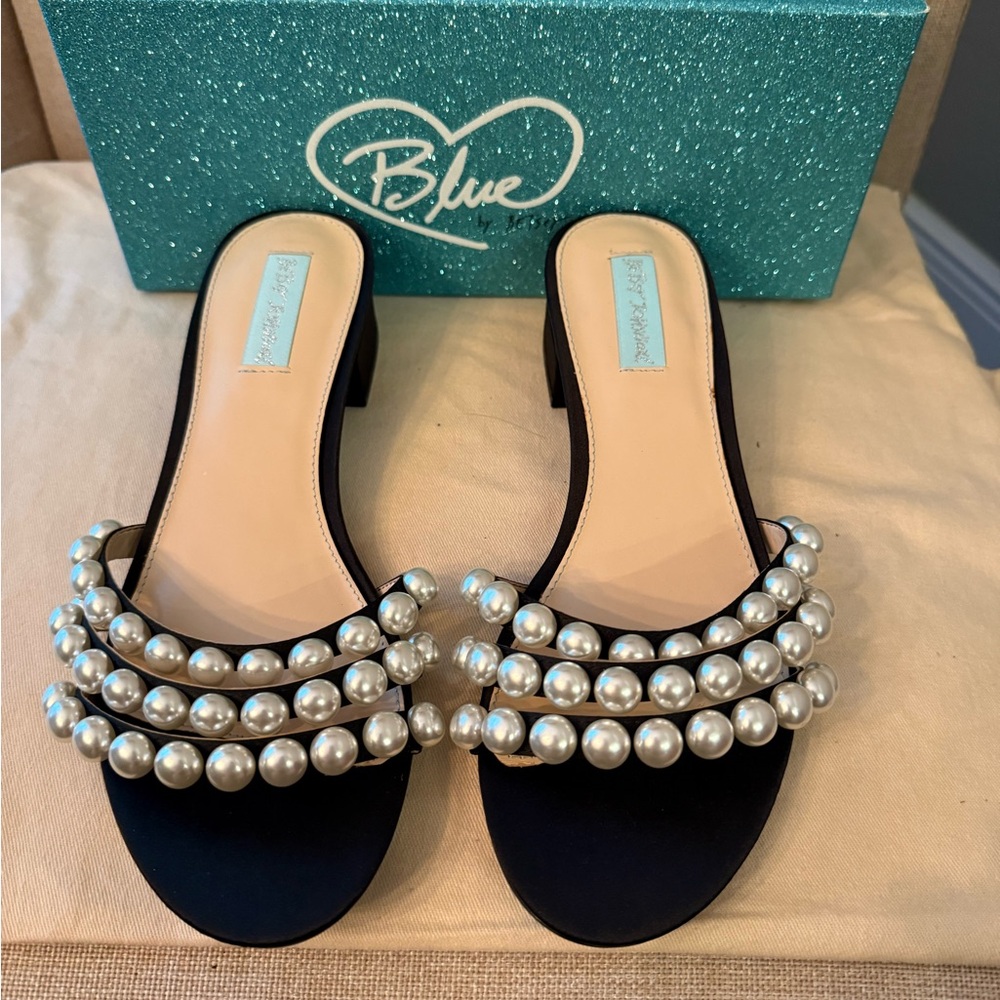 Betsey Johnson Black Sandals with Pearl Accents